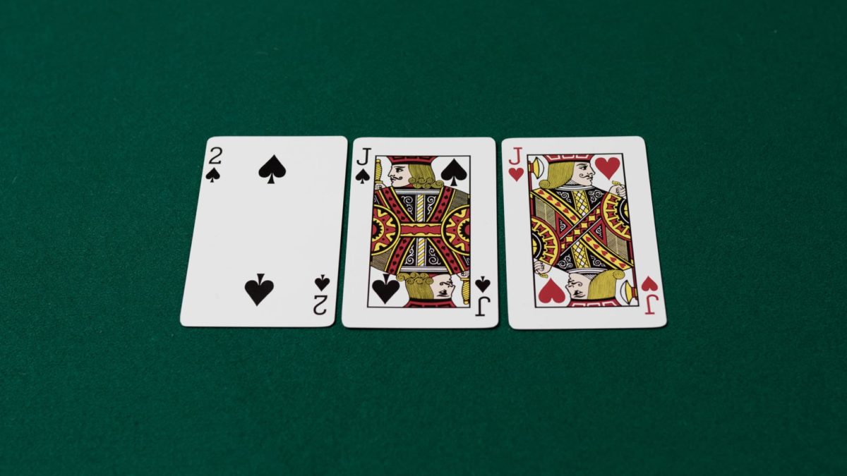Paired Board Poker: 4 Examples That Reveal The Optimal Approach