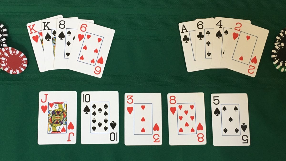 How to Play Omaha Hi-Lo  Poker Rules - Upswing Poker