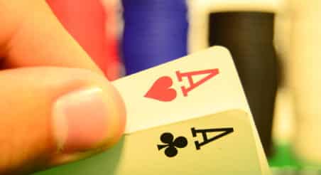 Who Goes First in Texas Hold'em Poker?