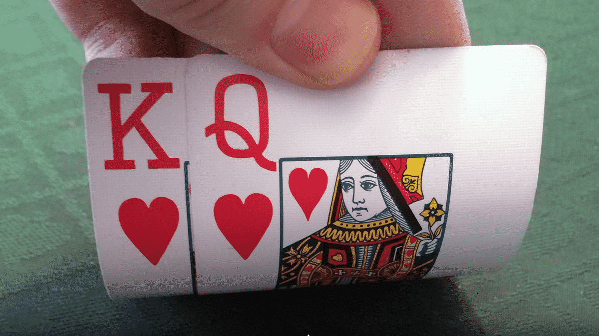 How to Play King-Queen Suited in Cash Games - Upswing Poker